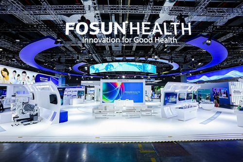 達芬奇手術機器人 磁波刀 進博會新品新技術亮眼